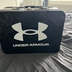 Under Armor Tin Box W Clasp 