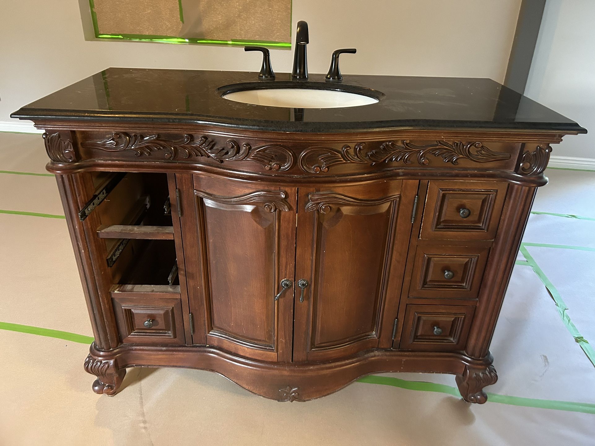 Vanity And Mirror Set