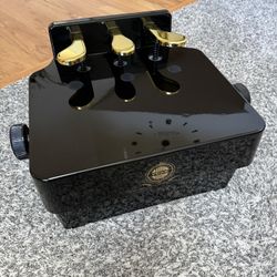 Adjustable Piano Pedal Extender. 
