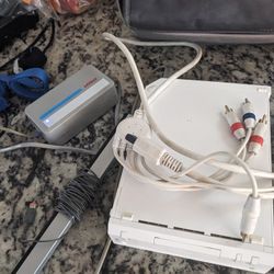 Wii console eject button jammed so the game is not coming out
All 5 controllers are not power up
Sensor, AV tv audio video and power cord  wii carryin