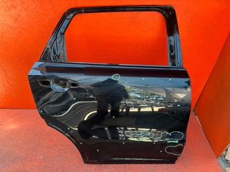 2021 2022 2023 2024 KIA SORENTO RIGHT PASSENGER SIDE REAR DOOR SHELL PANEL OEM