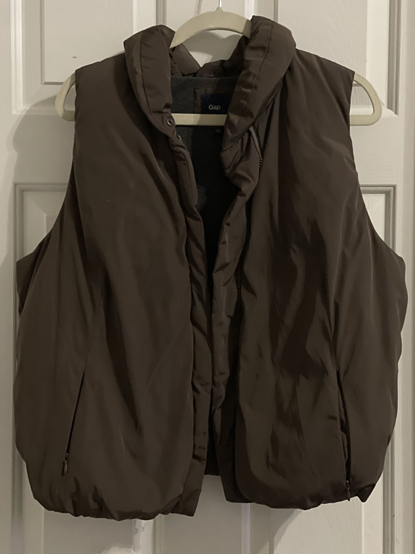 Gap Olive Puffer Vest
