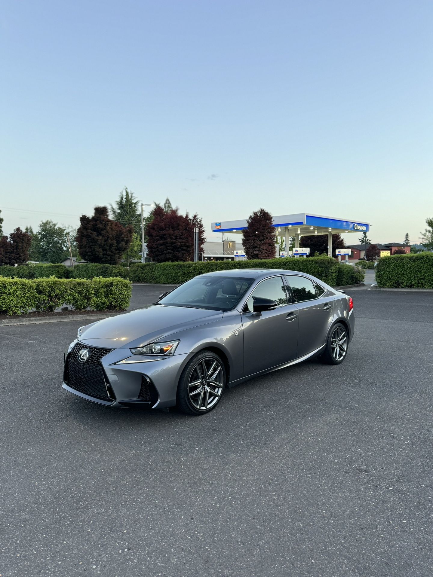 2017 Lexus IS