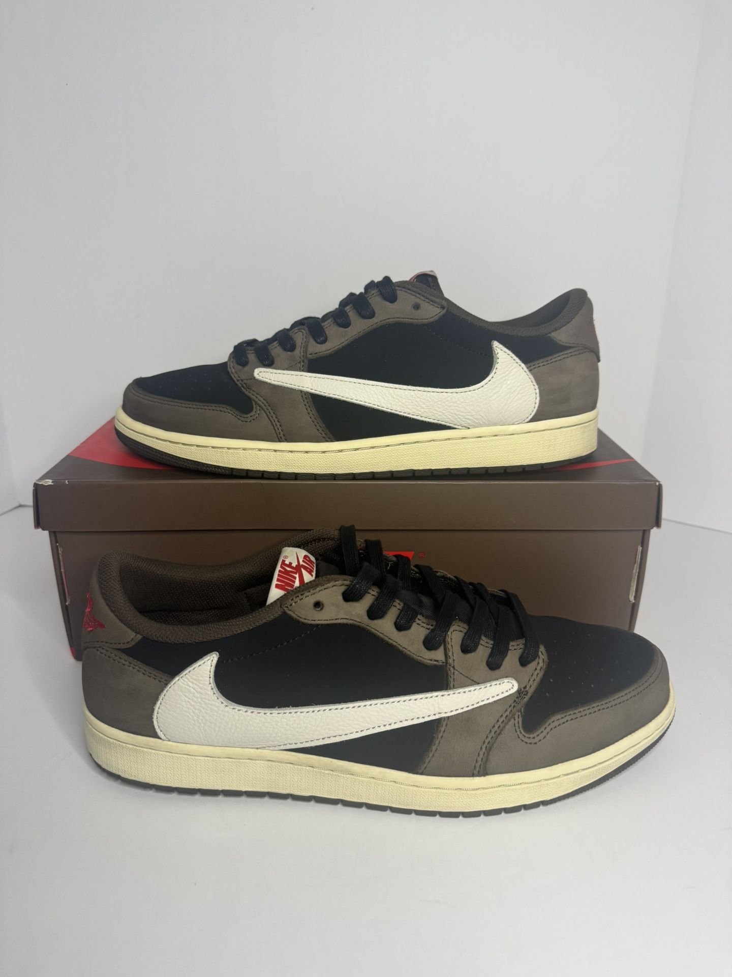 Jordan 1 Travis Scott Mocha OG SP Size 13 VNDS β OG Box + Extra Laces π₯