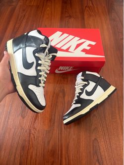 Nike Dunk High Vintage Black