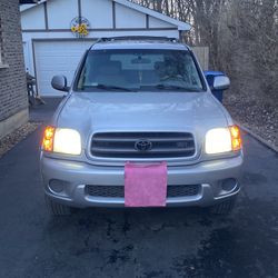 Toyota Sequoia 2002 4WD