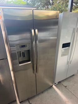GE Stainless Steel Side-by-Side Refrigerator