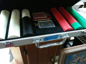 Poker set. With case.