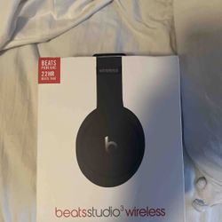 Beats Studio 3