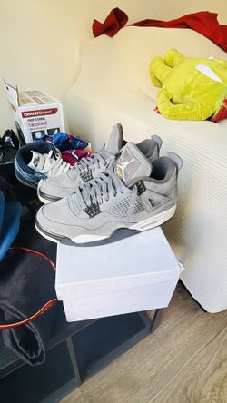 Jordan Retro 4