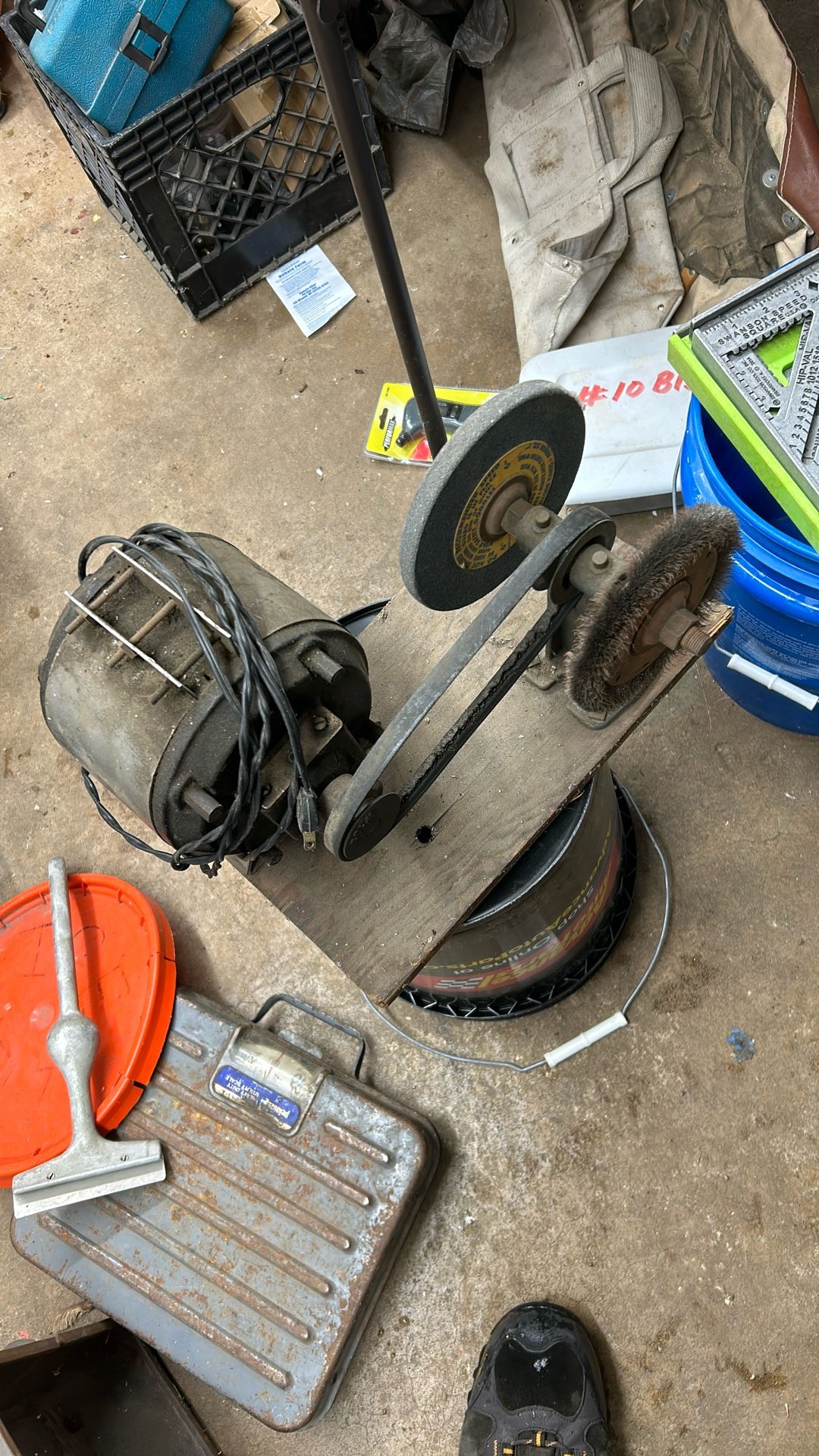 Grinder/Wire Wheel $30!! LQQK