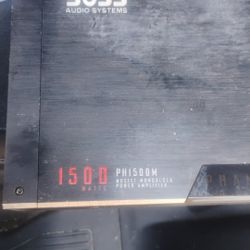 Boss Phantom 1500 Watt Amplifier 