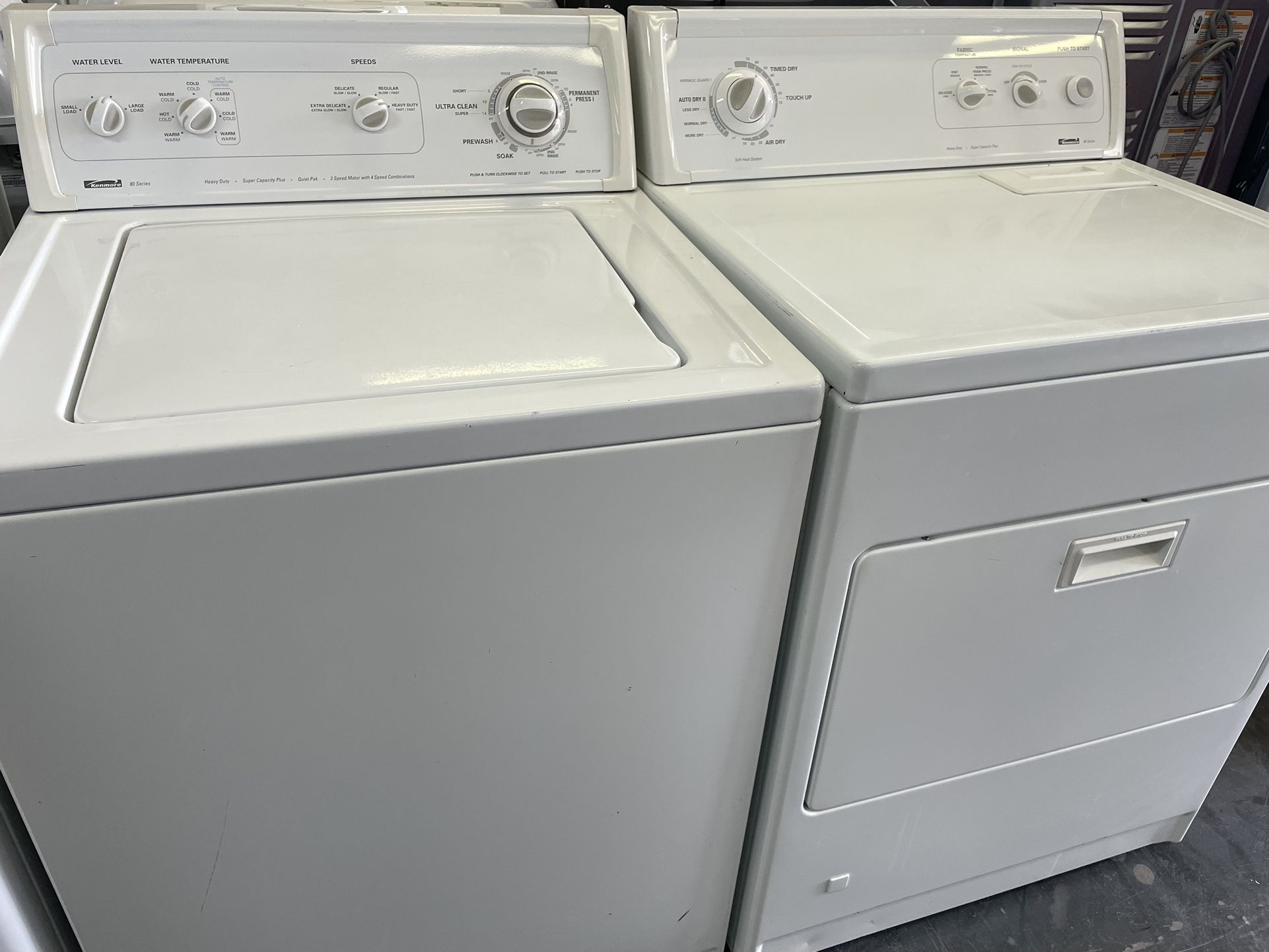 Kenmore*80 Serie Washer And Gas Dryer Set With Dual Agitator, Heavy Duty Capacity 