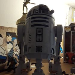 R2-D2