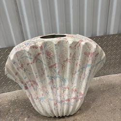 Beachy seashell vase … 17 “ x 19” $30
