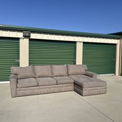 Sectional Sofa Couch With Chaise 136x64 Ashley’s Furniture Free Delivery 🚚 