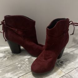 Cranberry Booties Size 7