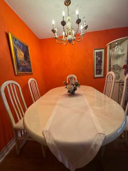 Dining Table & Six Chairs - Off white/light beige