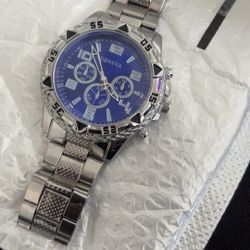 Geneva Silver Town Watch 