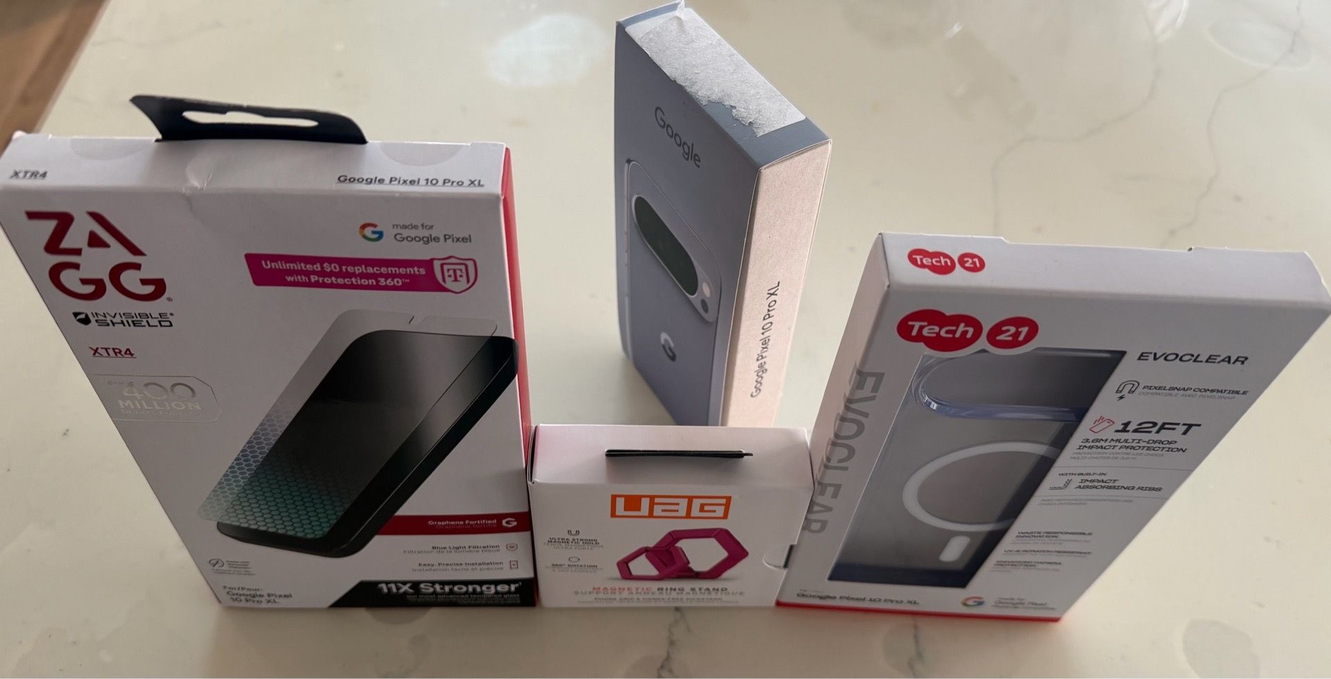 Brand New Sealed Unlocked Google Pixel 10 Pro XL 256GB Moonstone + Accessories
