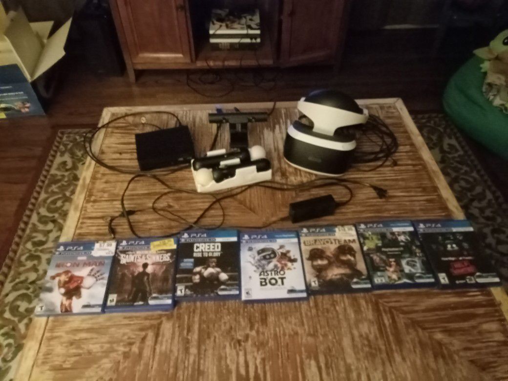 Playstation VR PSVR PS4 PS5 Complete with Box & Games