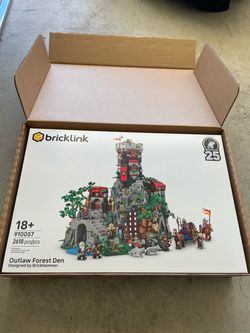 Lego Bricklink Outlaw Forest Den 910057