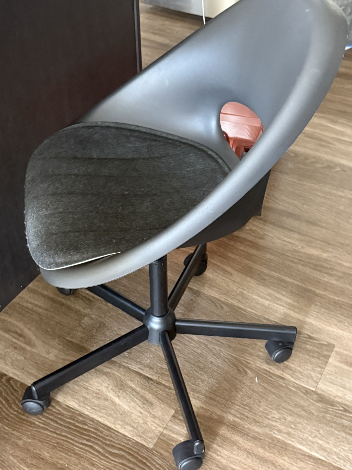 IKEA ELDBERGET / MALSKÄR Swivel Chair + Pad - Dark Gray/Black