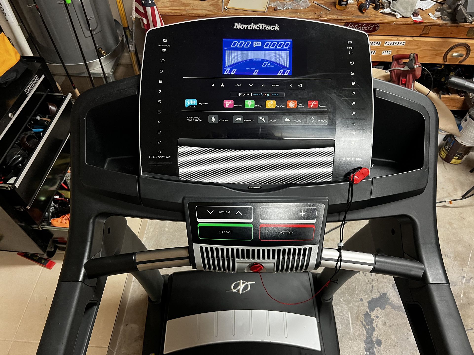 Nordic Track Treadmill c900 Quadflex Cushioning