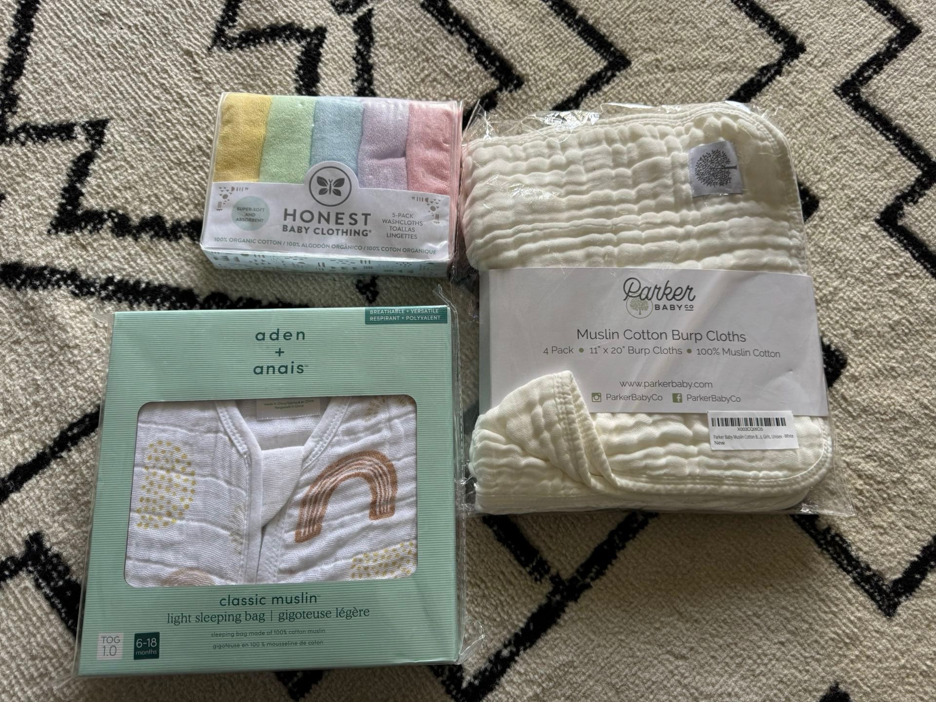 Baby Essentials Bundle β Organic & Muslin Cotton β Brand New!