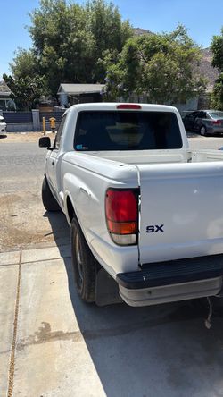 2001 Mazda b2500