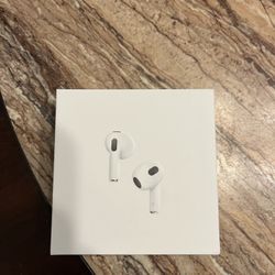 3rd Gen AirPods 