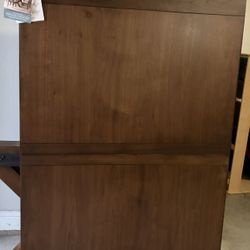 Farmhouse dining table (Brand new)