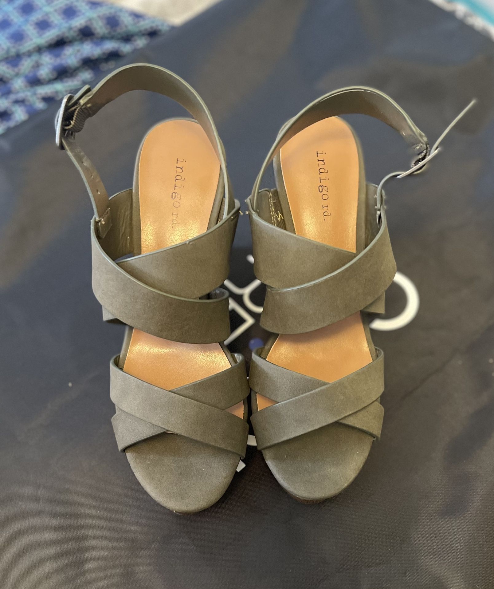 Indigo Rd Wedges