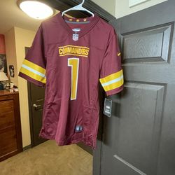 Jahan Dotson Size Small Men’s Jersey♥️🌟😎