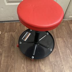 Mechanical Seat