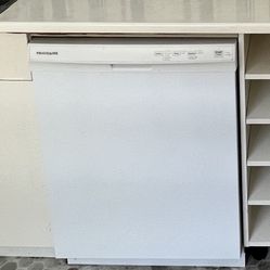 Frigidaire Dishwasher