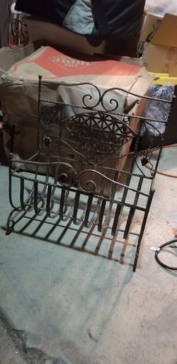 Magazine rack