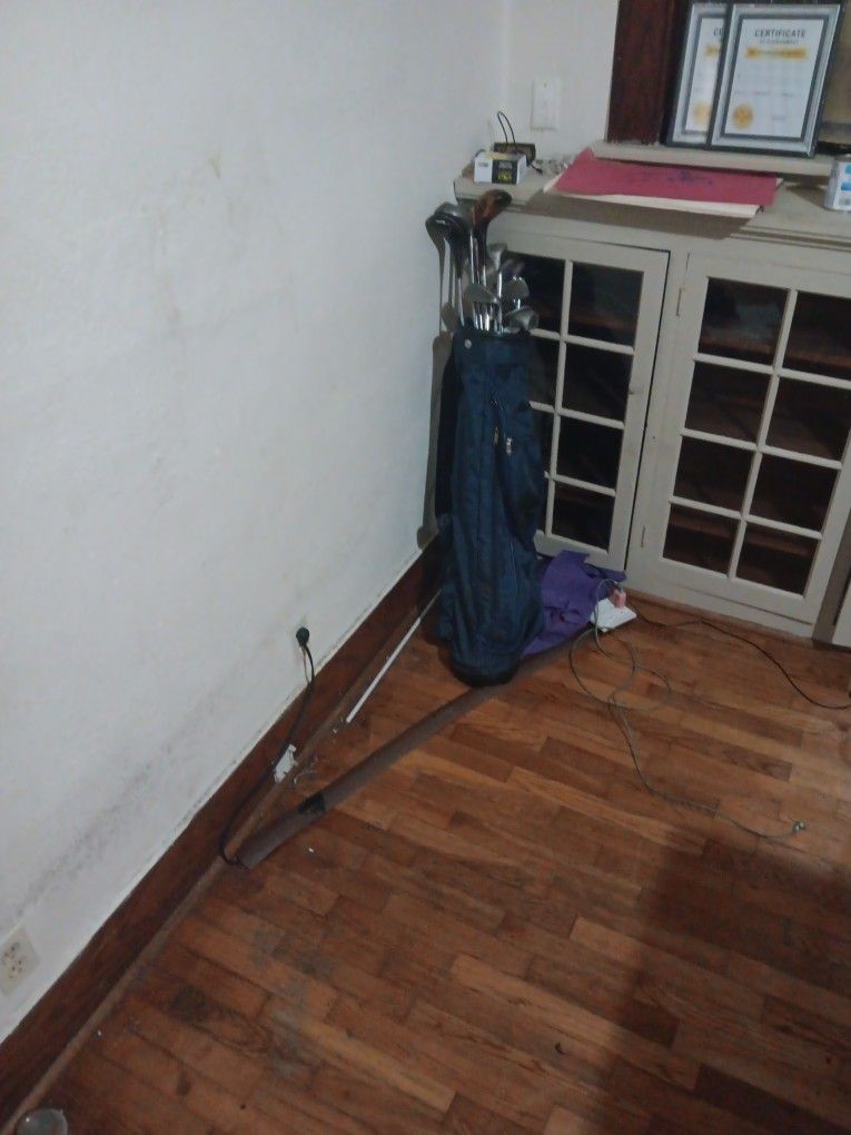 Used Golf clubs And Bag Blue Nylon