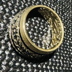 14K Gold Ring – Black Enamel – High Relief Design