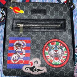 Limited Edition Gucci X Supreme Messenger Cross Bag