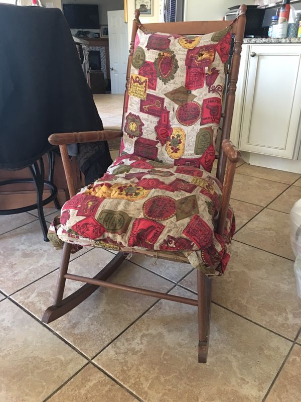 Old Wooden Rocking Chair For Sale In Baltimore Md Offerup