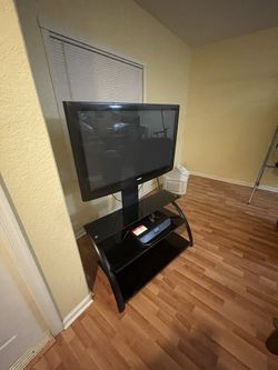 Flat Screen TV Stand