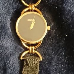 Vintage Gucci 60002L Watch