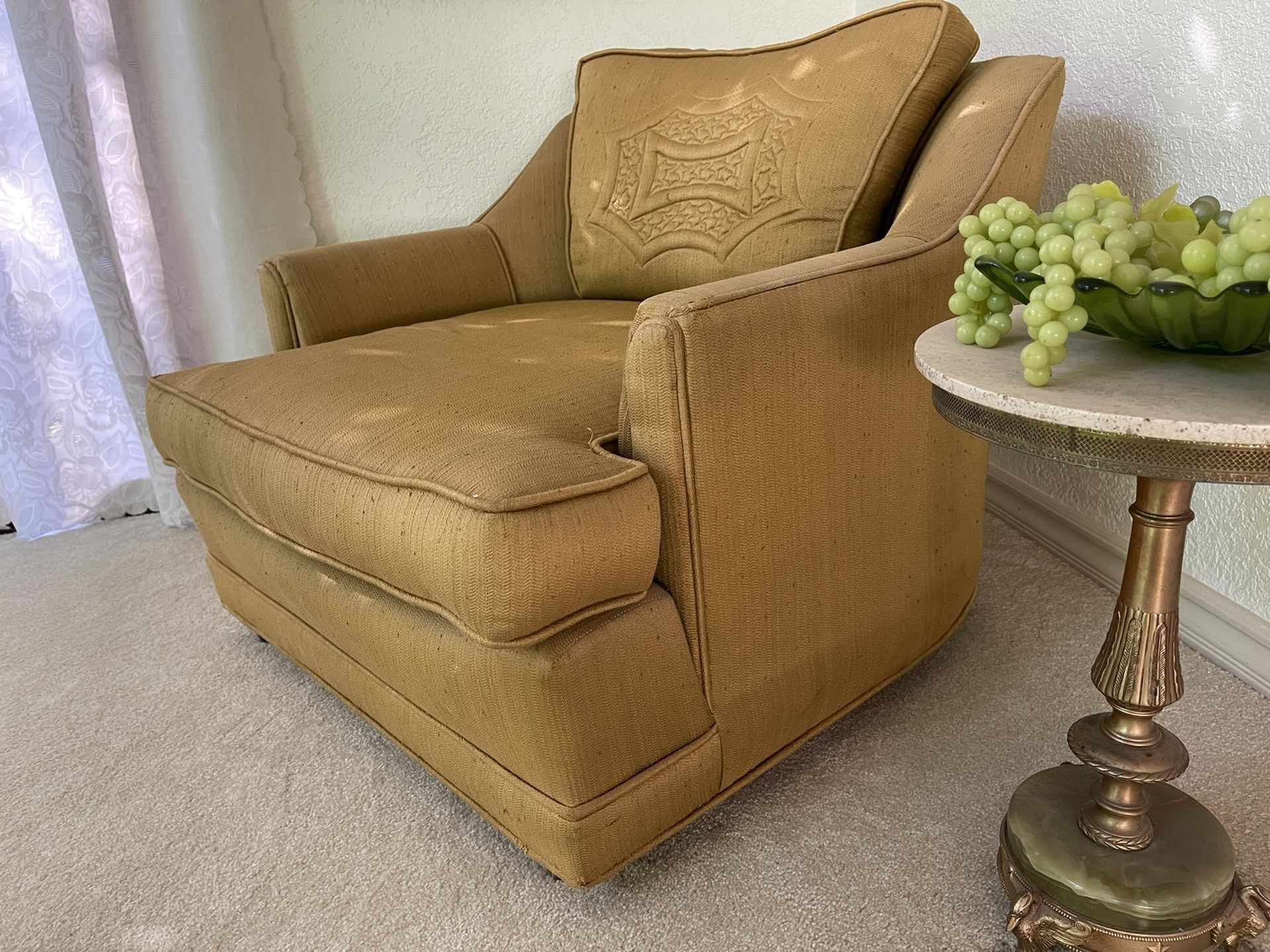 Vintage Mid Century Modern Gold Occasional Side Chair