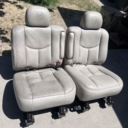99-06 Escalade Captain Seats