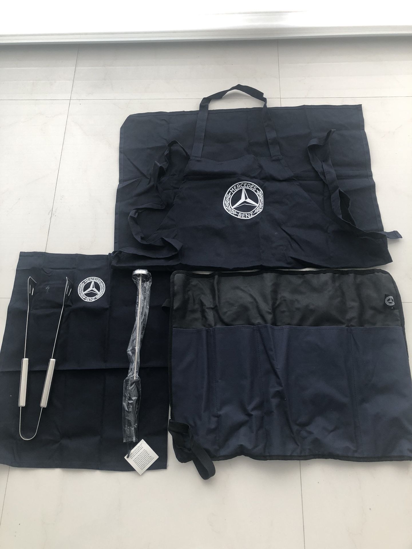 Mercedes Benz BBQ Set for Sale in Laud By Sea, FL - OfferUp