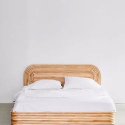 Infinity Queen Size Mattress Ría Rattan Bed Frame