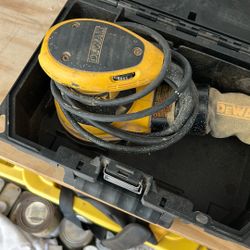 Dewalt Sander