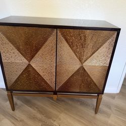 Accent Cabinet 