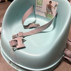 Used Booster Seats For Dinner Table 